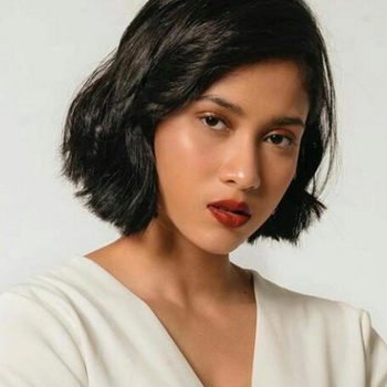 Aghniny Haque Biography
